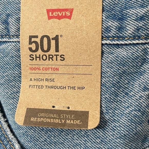 Levi’s 501 High Rise Med Wash Denim Distressed Shorts With Pockets Size 33 NEW - Picture 7 of 11